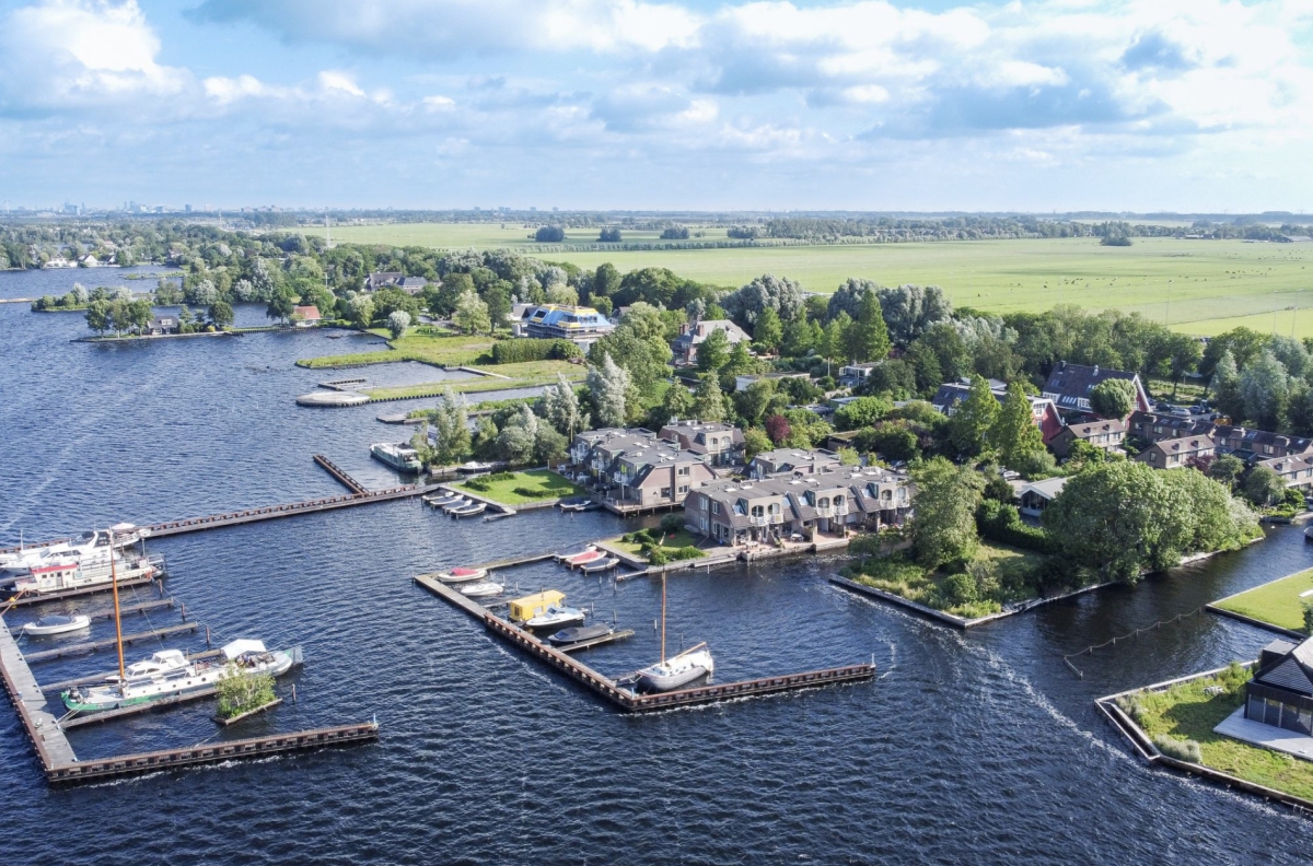 Urban Properties - Jachthaven en hotel